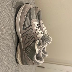 Kids New Balance 990 Great Condition